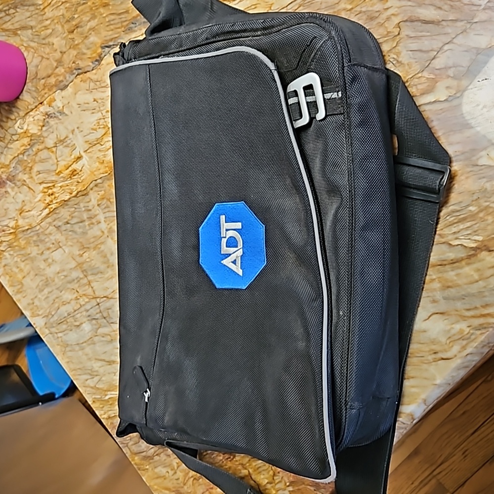 PORT AUTHORITY Canvas ADT expandable bag